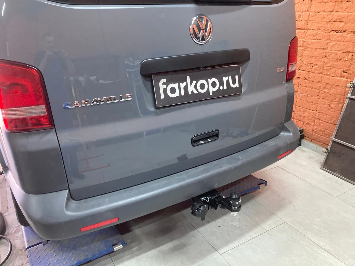 Фаркоп TowRus для Volkswagen Caravelle 2003-2015 269076 в Волгоград