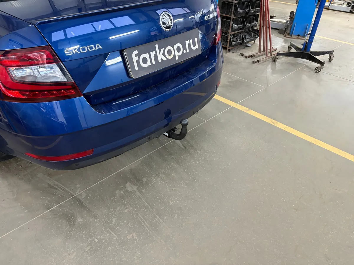 Фаркоп Steinhof для Skoda Octavia 2012-2020 V-063 в Волгоград Фаркоп Steinhof для Skoda Octavia 2012-2020 V-063 в Волгоград