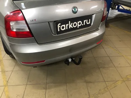 Фаркоп Лидер Плюс для Skoda Octavia 2008-2013 (только лифтбек) S106-A в Волгоград