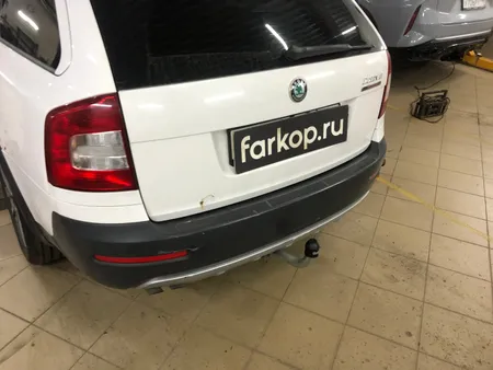 Фаркоп Galia для Skoda Octavia (лифтбек, универсал, вкл. Scout) 2005-2013 S086A в Волгоград