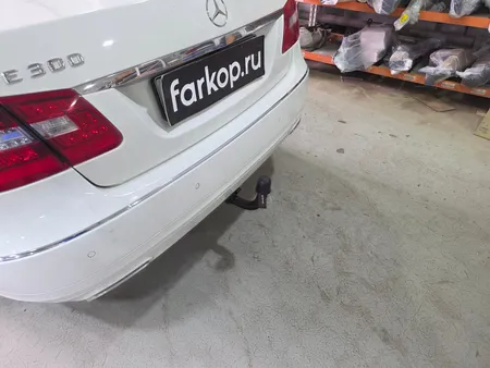 Фаркоп Steinhof для Mercedes E-class (седан) 2009-2016 Арт. M-118 M-118 в Волгоград