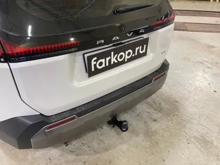 Фаркоп Berg для Toyota RAV4 2025- F.5717.002 в Волгоград