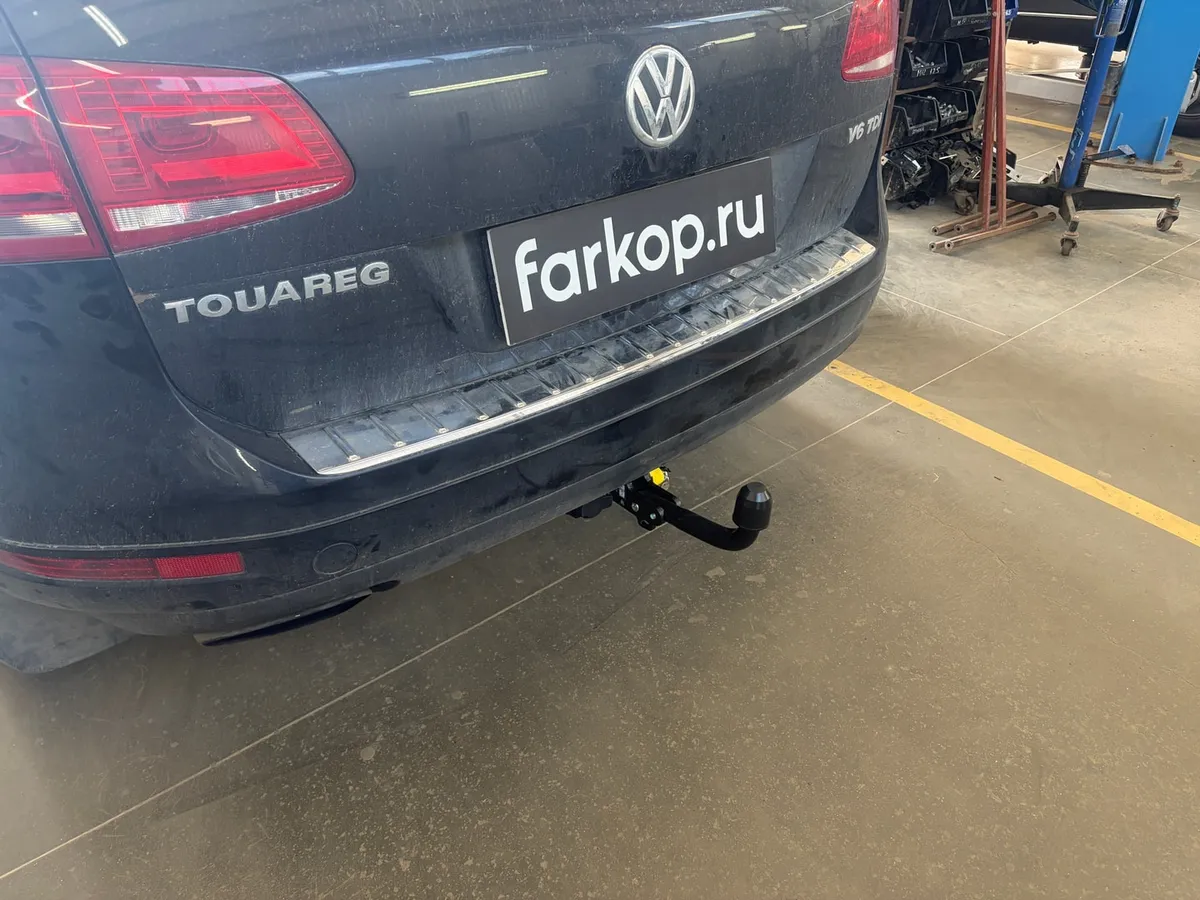 Фаркоп Berg для Volkswagen Touareg 2010-2018 F.5813.003 в Волгоград