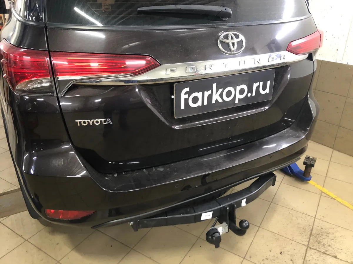 Фаркоп Трейлер для Toyota Fortuner 2017- Арт. 7870 7870 в Волгоград
