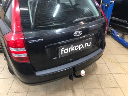 Фаркоп Трейлер для Kia Сeed (универсал) 2007-2012 Арт. 7354 7354 в Волгоград
