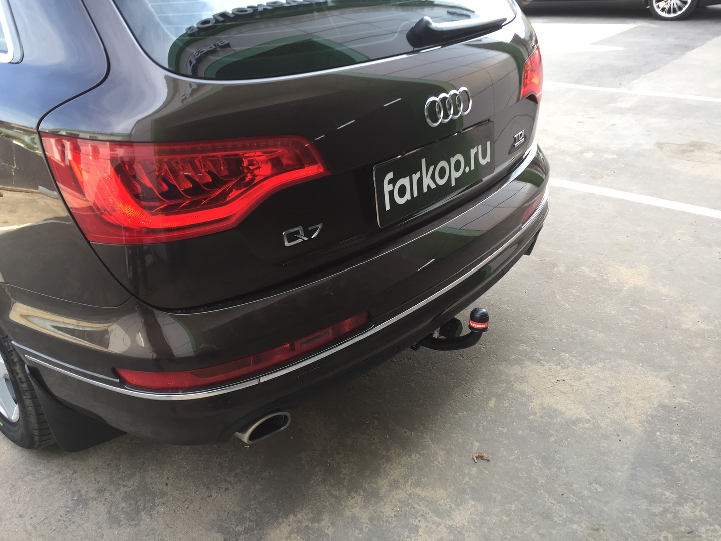 Установили фаркоп Oris для Audi Q7 2013 г. Установили фаркоп Oris для Audi Q7 2013 г.