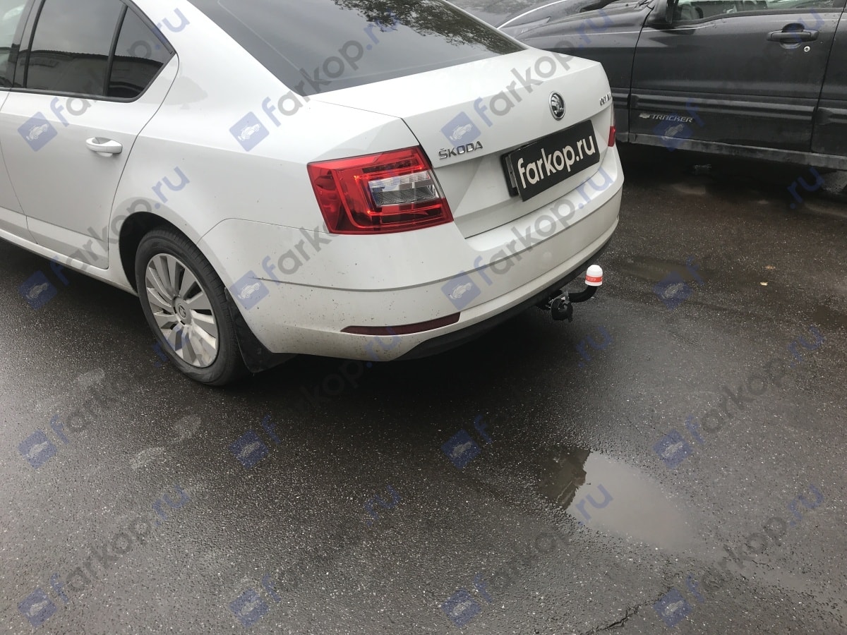 Установили фаркоп Трейлер для Skoda Octavia 2013 г.в.