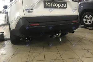 Установили фаркоп Galia для Toyota RAV4 2021 г.