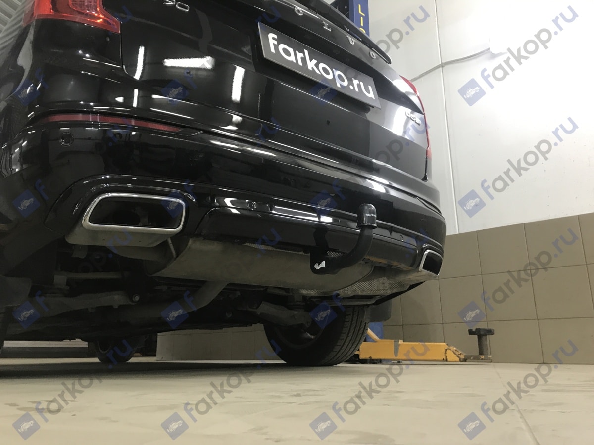 Установили фаркоп Steinhof для Volvo XC90 2019 г.в.