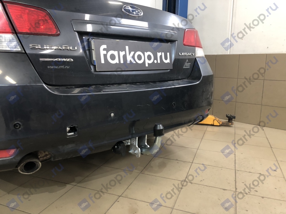 Установили фаркоп Galia для Subaru Legacy 2009 г.в. Установили фаркоп Galia для Subaru Legacy 2009 г.в.