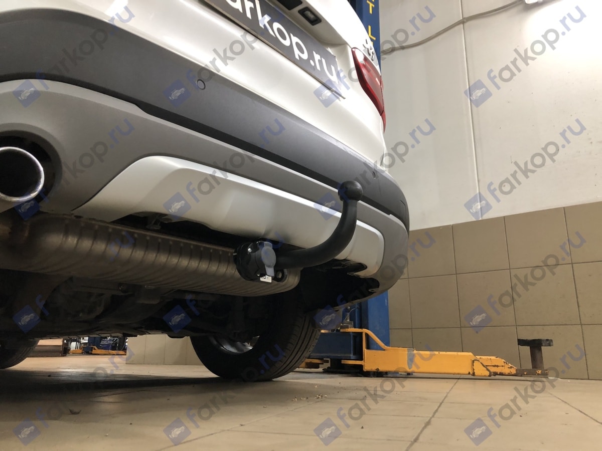 Установили фаркоп Oris для BMW X1 2018 г.в. Установили фаркоп Oris для BMW X1 2018 г.в.