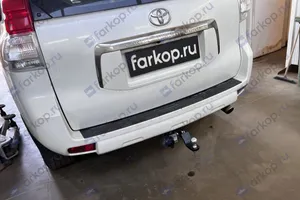 Установили фаркоп Лидер Плюс для Toyota Land Cruiser Prado J150 2010 г.в.