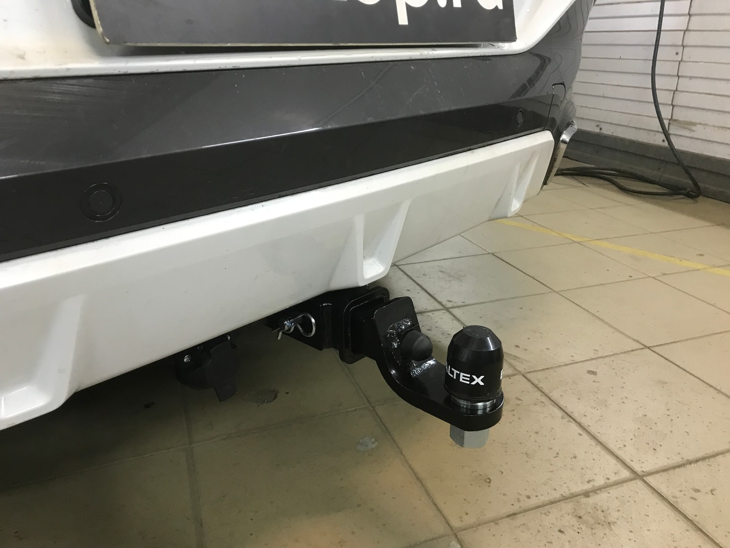 Установили фаркоп TowRus для BMW X6 (G06) 2019- г.в.