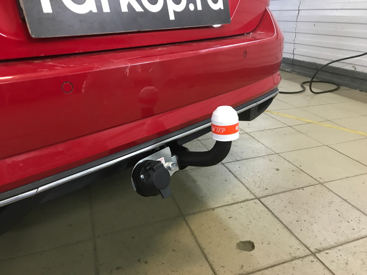 Установили фаркоп Трейлер для Volkswagen Golf 2013-2019 г.в.