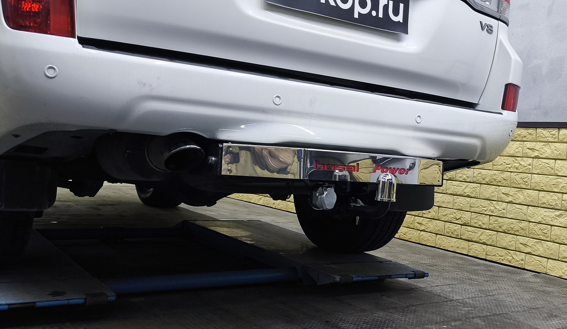 Установили фаркоп Oris для Toyota Lаnd Cruiser J200 2007-2025 г. в.