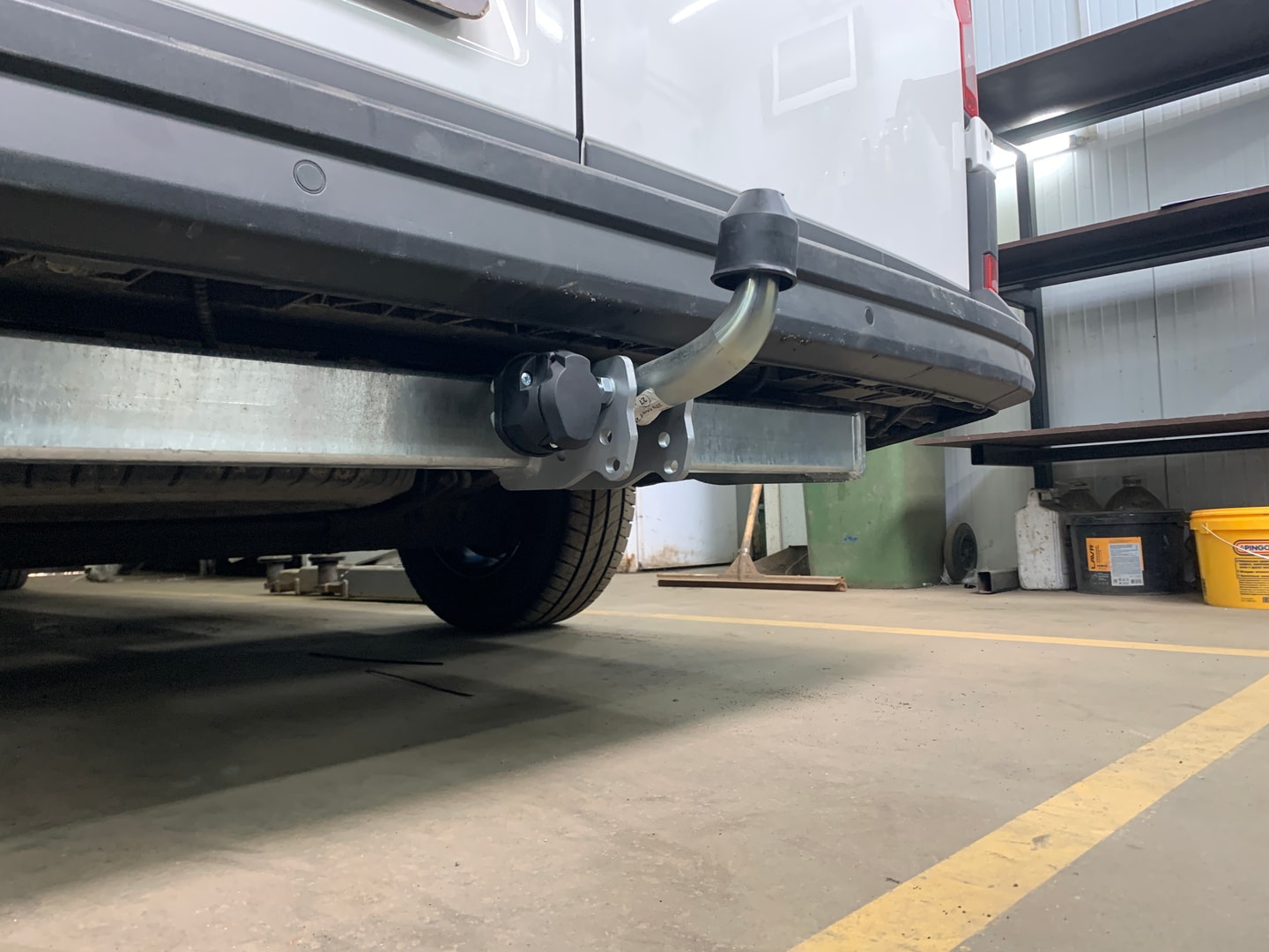 Установили фаркоп Galia для Volkswagen Crafter 2017-2026 г. в.