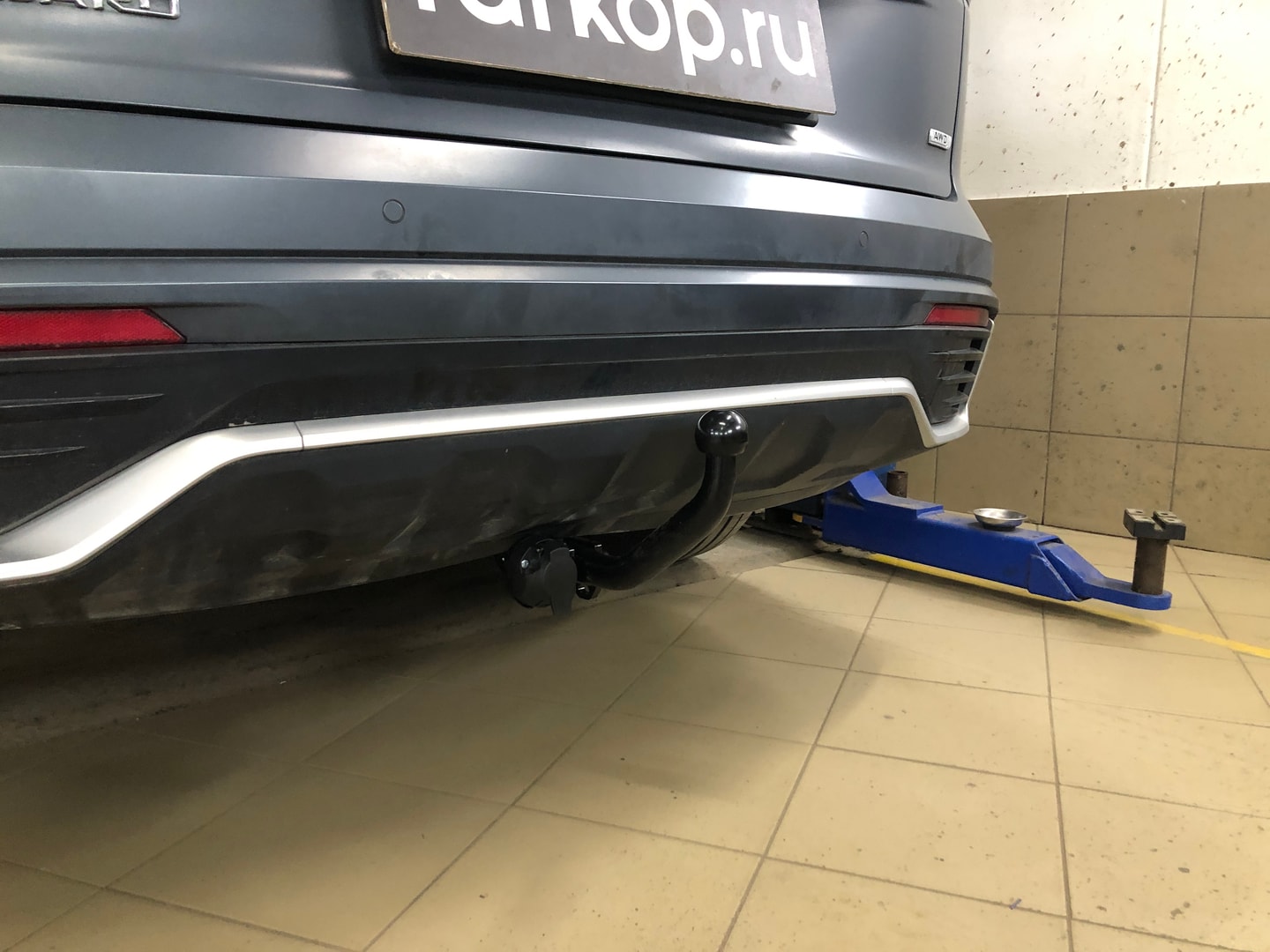 Установили фаркоп Baltex для Geely Monjaro 2021-2026 г. выпуска